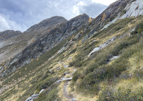 La Bocchetta di Stavello vista dal versante Valtellinese